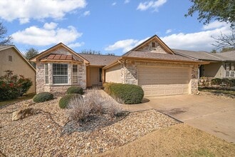 Building Photo - 117 Larkspur Ln