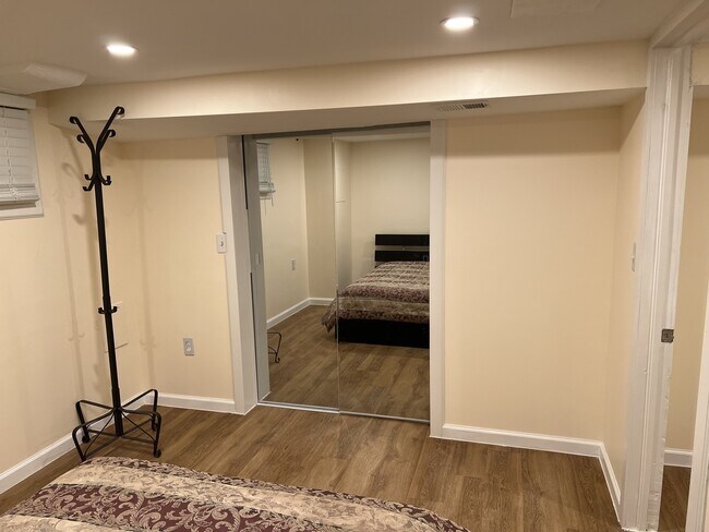 Foto del edificio - 218 Lynhaven Dr
