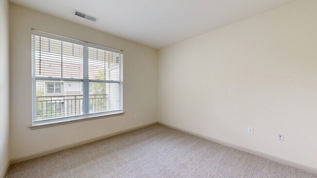 Interior Photo - The Enclave at Potomac Club
