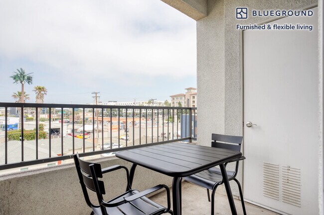 Foto del edificio - 5550 Grosvenor Blvd