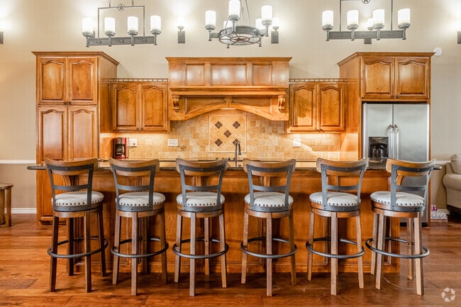 Clubhouse - Richmond Oaks Apartments