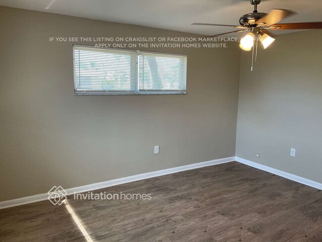 Building Photo - 222 SE 43rd St