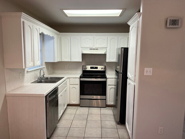 Foto del edificio - 2617 Fort Brown Ave