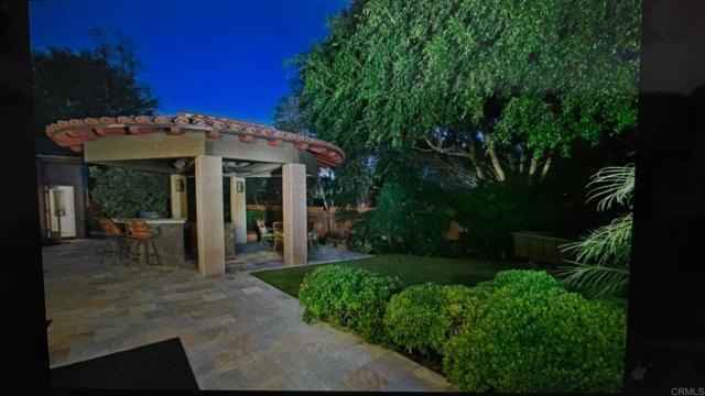 Foto del edificio - 2710 Hidden Valley Rd
