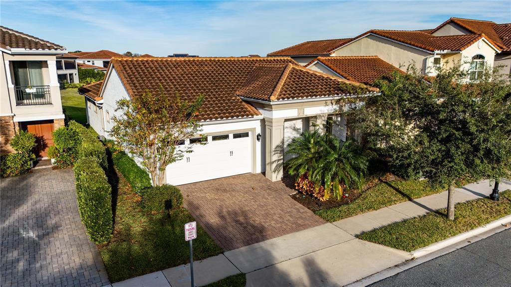 Foto principal - 13019 Stanthorne Ave