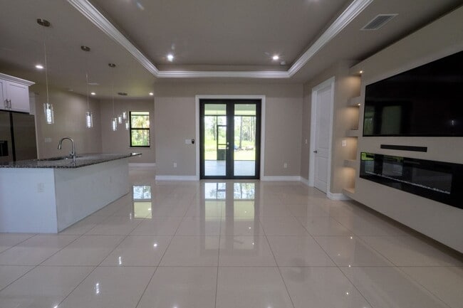 Foto del edificio - 4427 43rd Ave NE