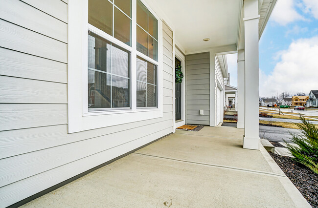 Foto del edificio - 129 Mahogany Dr