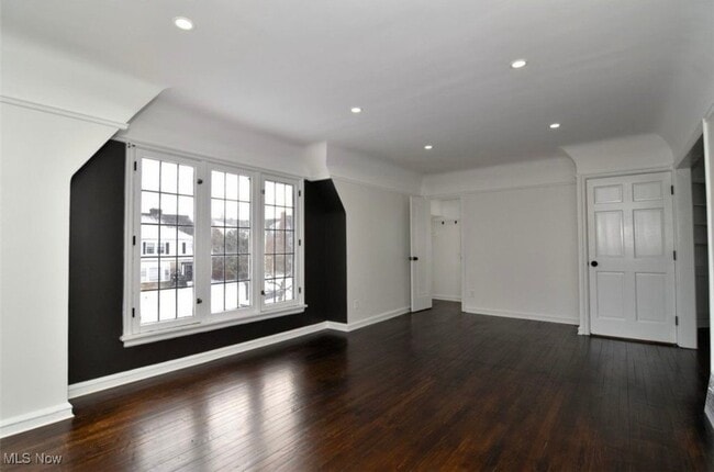 Building Photo - 3550 Daleford Rd