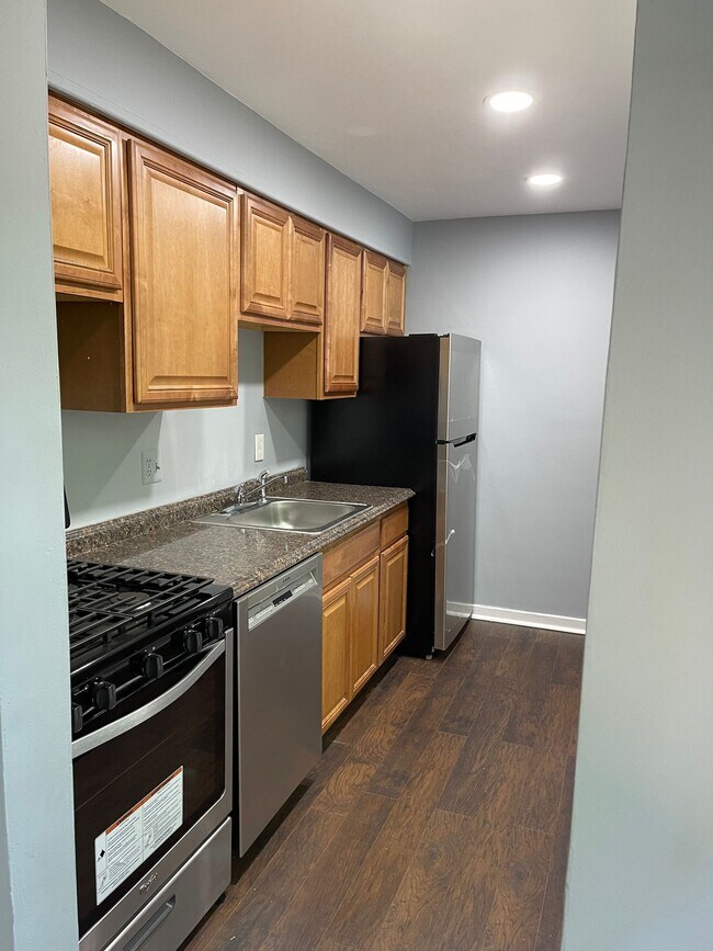 Kitchen - 5014 Columbia Pike Apartment