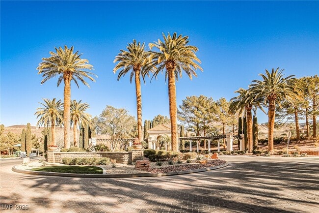 Foto del edificio - 768 Tozzetti Ln