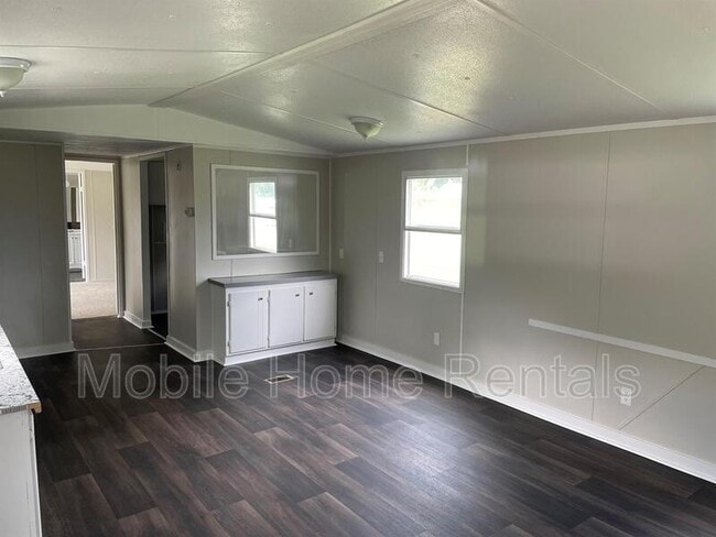 Building Photo - 3278 Idlewild Dr