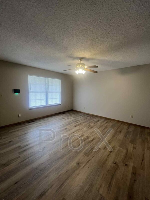 Foto del edificio - 1214 Grove St