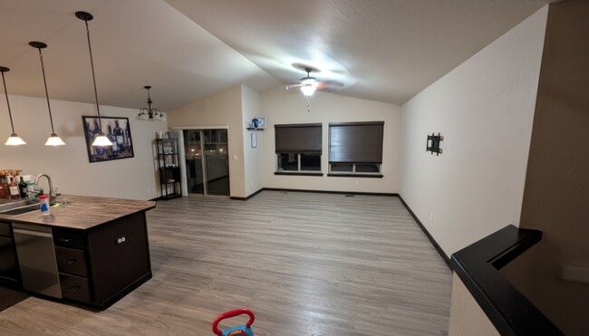 Foto del edificio - 11822 E Rivercrest Dr