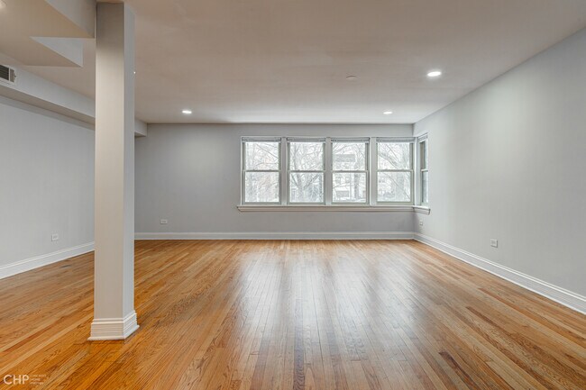 Foto del edificio - 4938 S King Dr