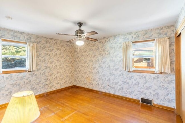 Building Photo - 3630 W 66th St