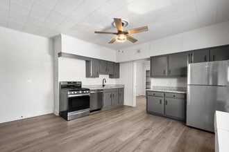 Building Photo - 755 Boquet St