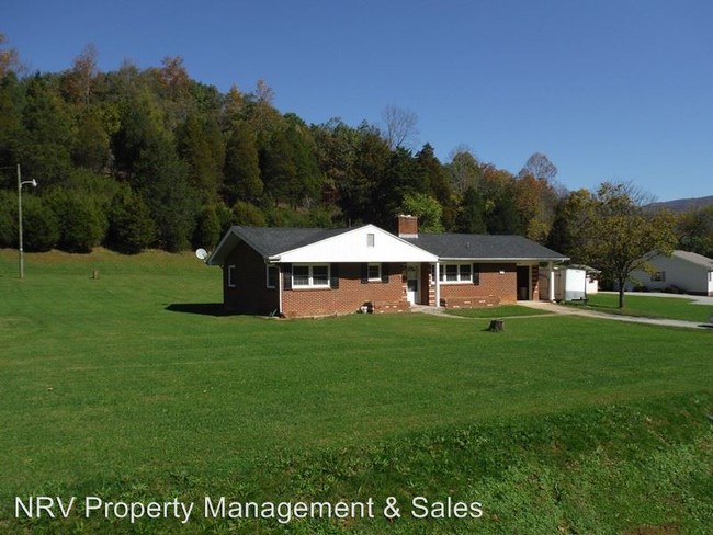 Building Photo - 3 br, 1 bath House - 3730 Kirk Hollow Road