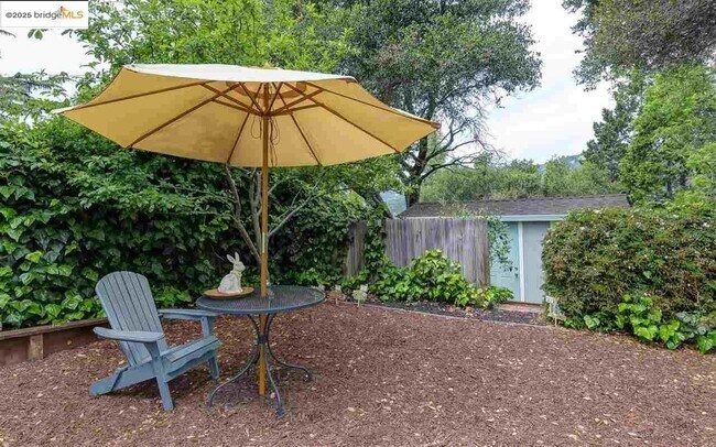 Foto del edificio - 6454 Mokelumne Ave