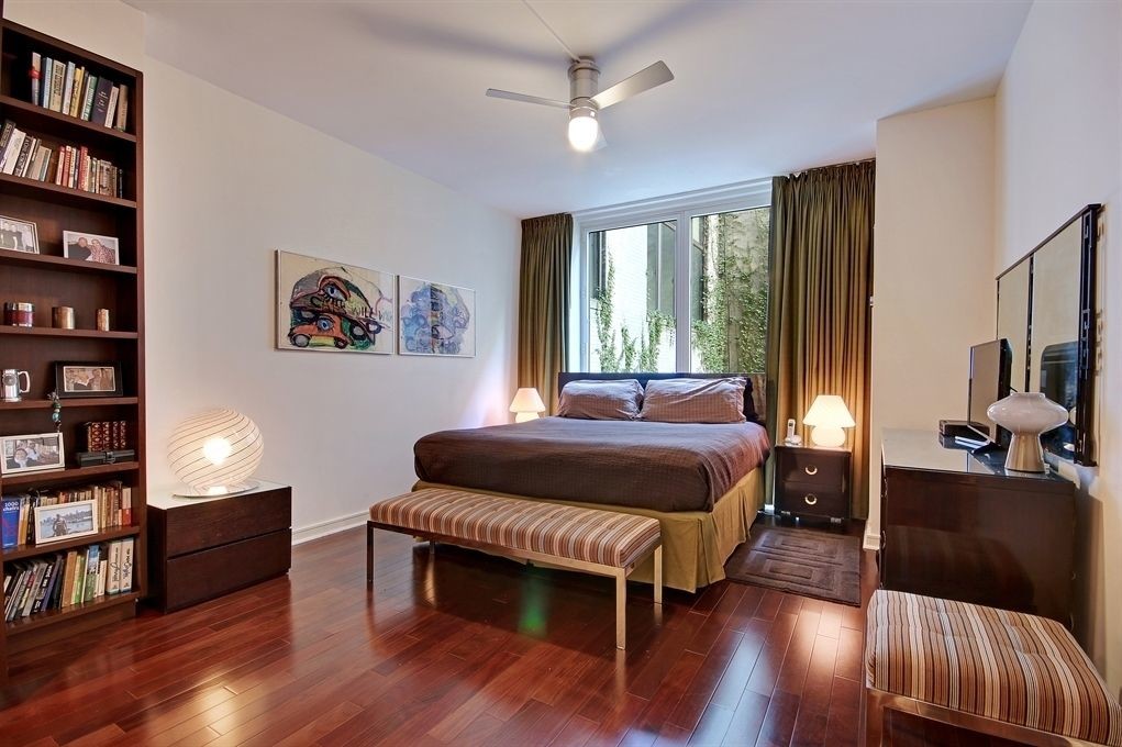 Foto principal - 130 W 19th St