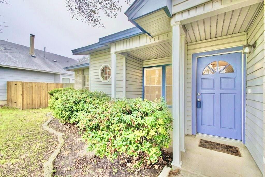 Primary Photo - 16316 Framingham Cir