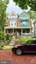 Building Photo - 5213 McKean Ave