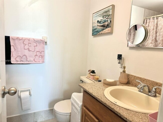 Building Photo - 2055 SW 122nd Ave