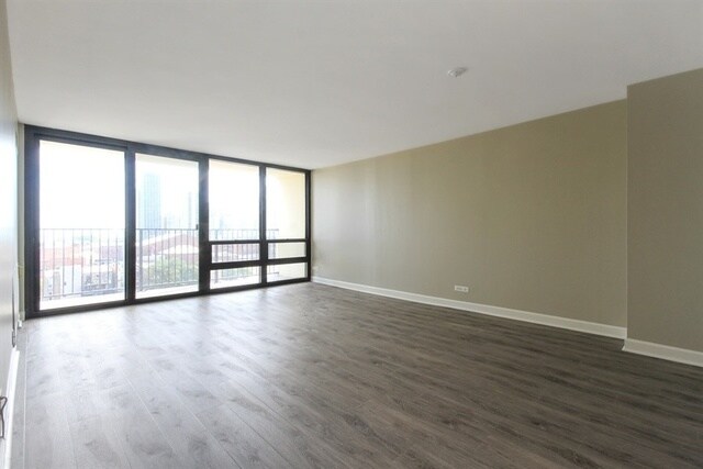 Foto del edificio - 1636 N Wells St