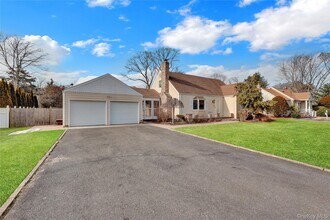 Building Photo - 1336 Potter Blvd