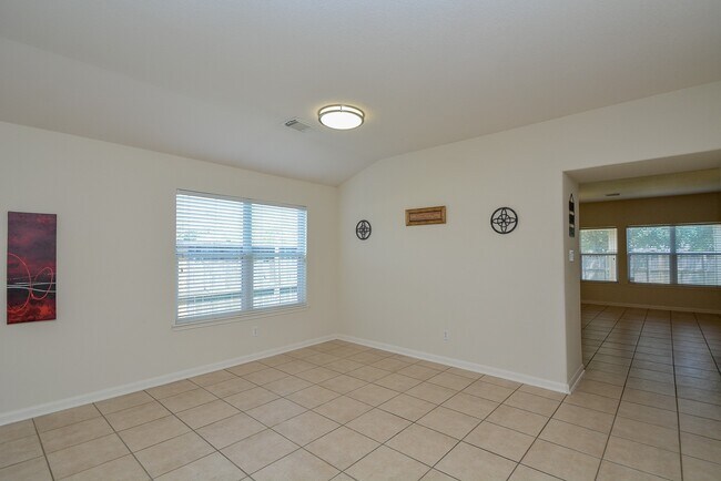 Foto del edificio - 15318 Marlowe Grove Dr
