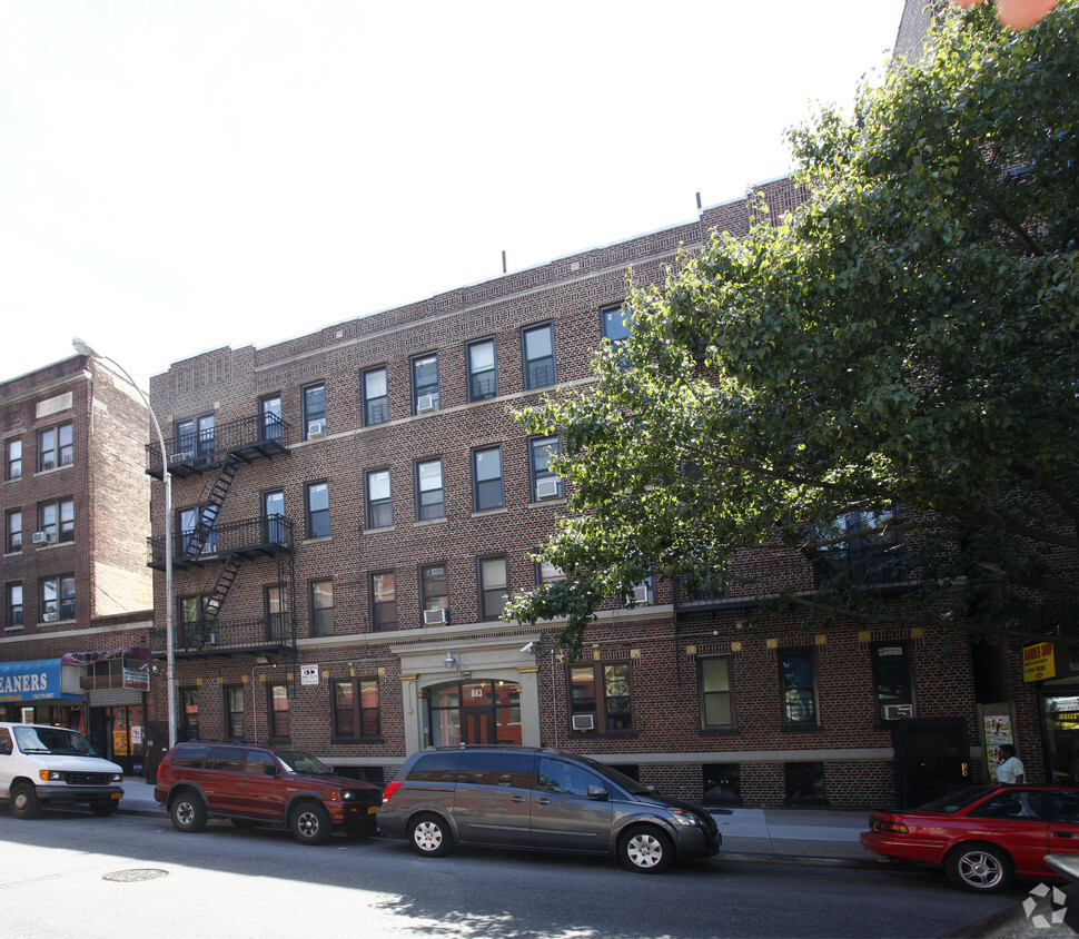 Building Photo - Franklin Manor