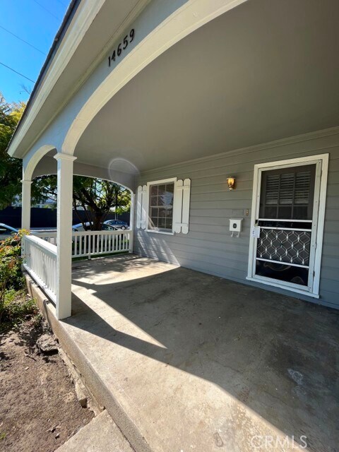 Foto del edificio - 14659 Killion St