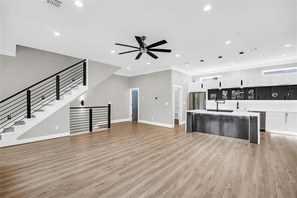 Foto principal - 604 W 28th St