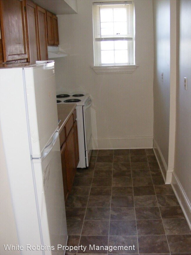 Building Photo - 1 br, 1 bath House - 1000 W 8th St - 2B.