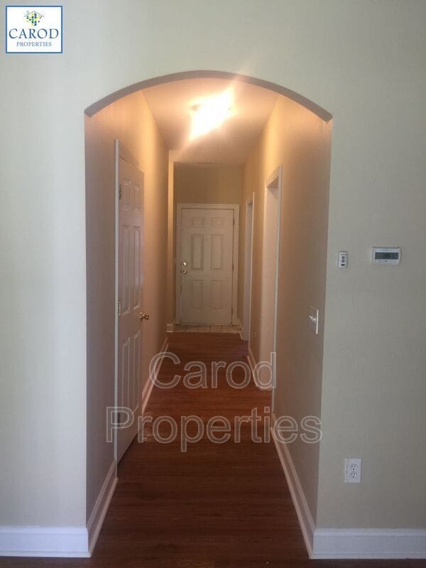 Primary Photo - 2412 Ryerson Ct