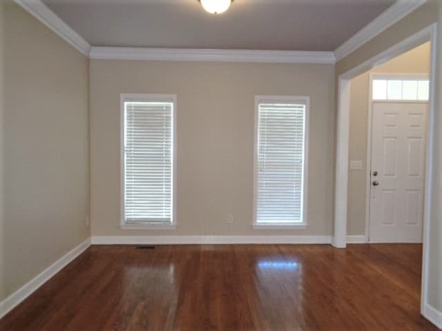 Foto del edificio - 2042 Keene Cir