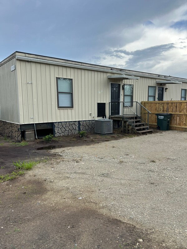 Foto del edificio - 124 Worthington Dr