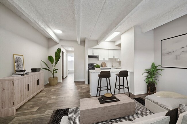 Building Photo - Esprit Cherry Creek