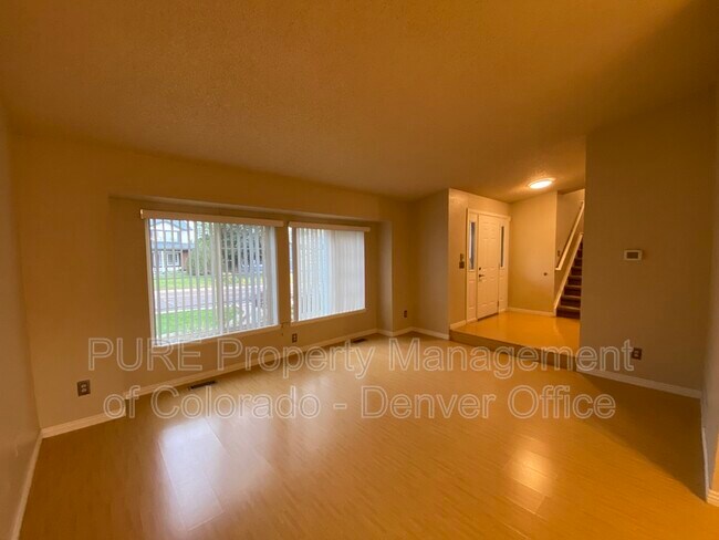 Foto del edificio - 725 Northridge Rd