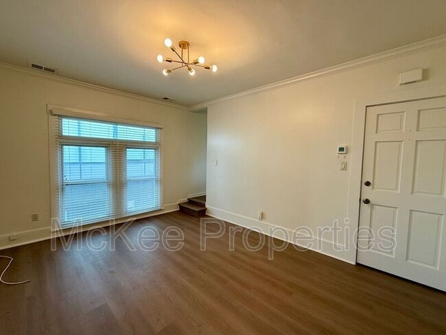 Foto del edificio - 2144 1/2 First Avenue