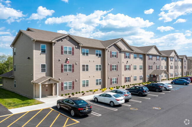 Building Photo - Deerfield Commons