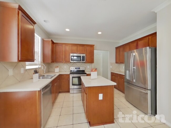 Building Photo - 141 Carnousty Dr