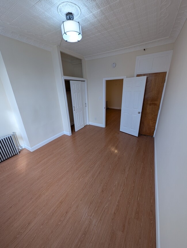 Foto del edificio - 513 Grandview Ave