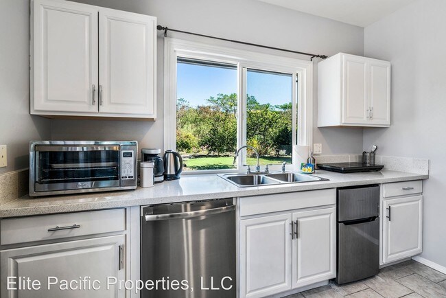 Foto del edificio - 2 br, 1 bath House - 74-4904 Kiwi St