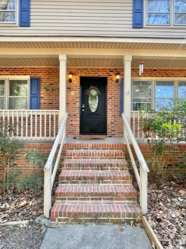 Building Photo - 111 Arden Dr