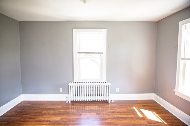 Building Photo - 73 Schodack Dr