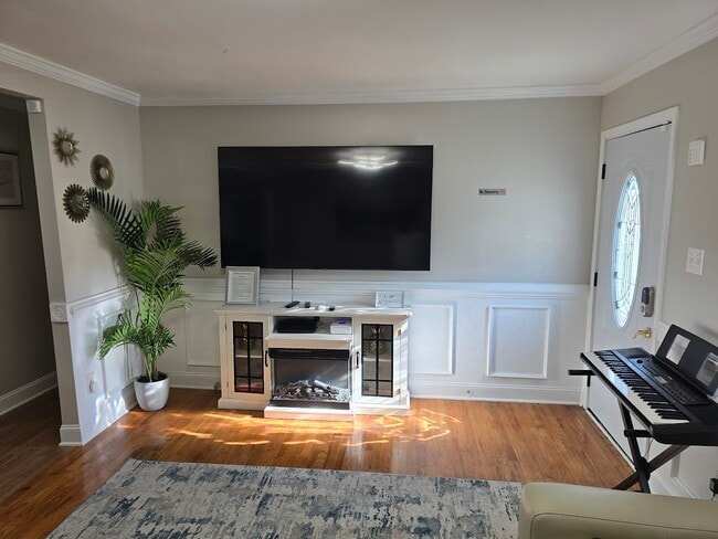 Foto del edificio - 3117 Smith Farm Rd