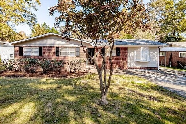 Building Photo - 3225 Mustang Dr