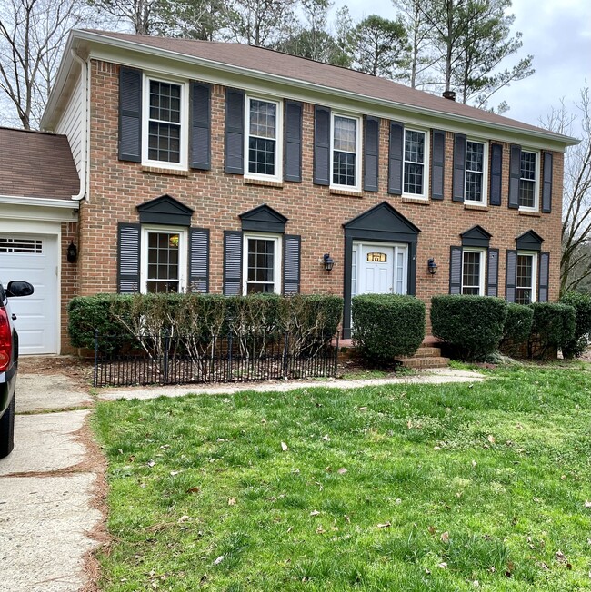 Close up of the home - 2160 Heritage Trace Ln