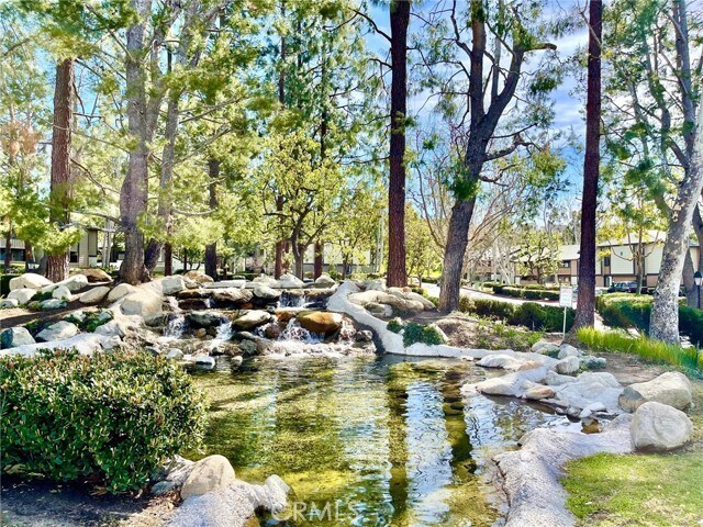 Foto del edificio - 20702 El Toro Rd