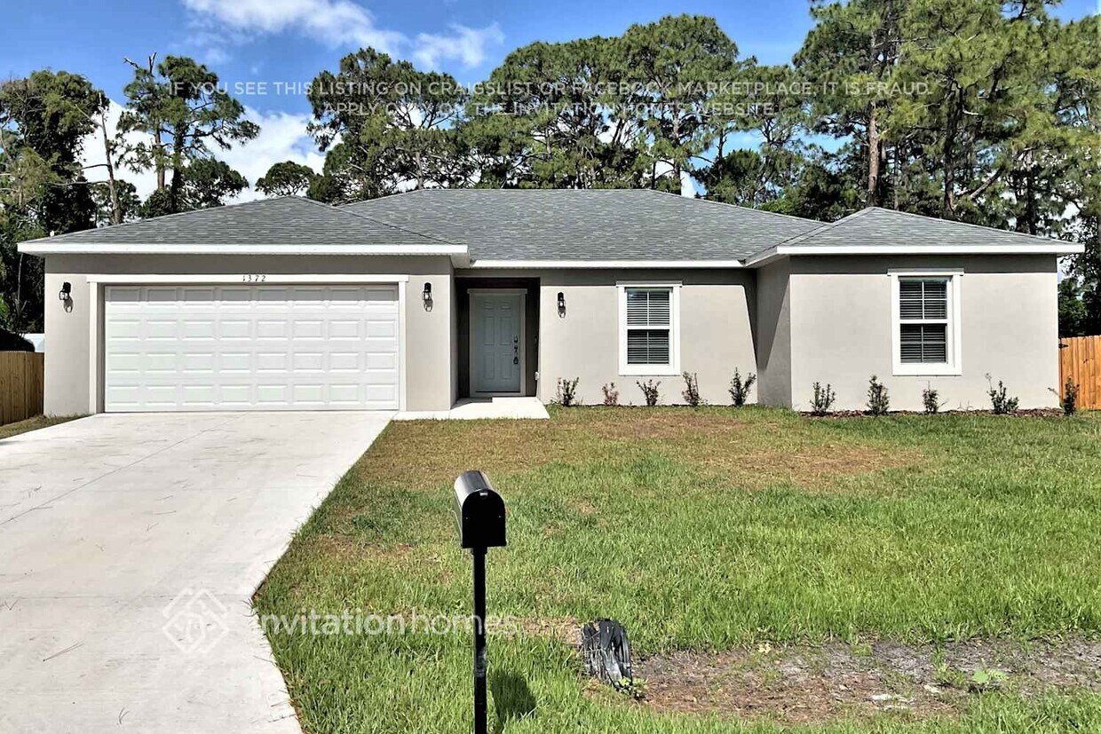 Foto principal - 1372 Vandalia Ave SE